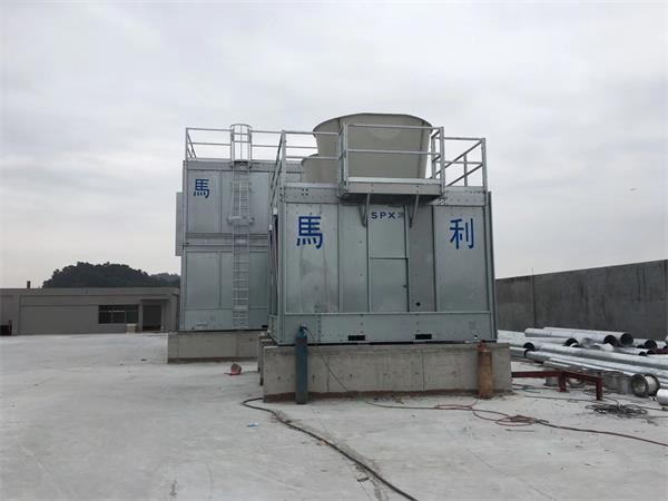 逆流闭式冷却塔的循环水系统,逆流式闭式冷却塔