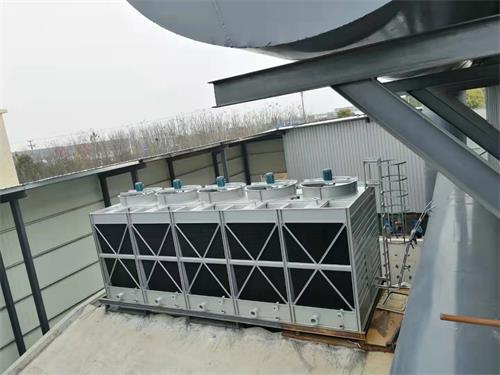 闭式冷却塔闭式冷却塔的安装要求有哪些？,闭式冷却塔工作原理示意图